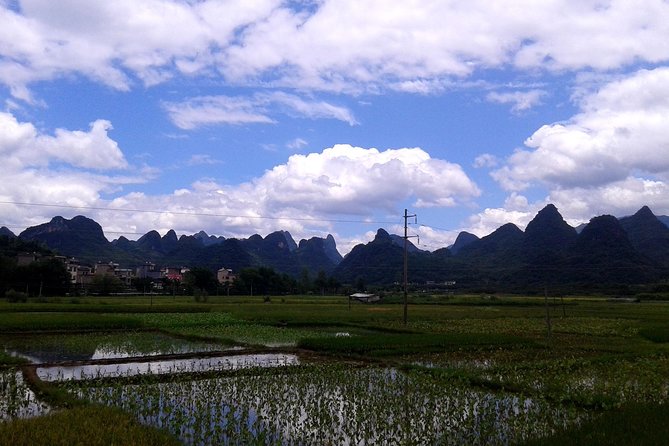 Guilin Highlights Tour Li River to Yangshuo and Xianggong Hill - The morning ride from Guilin to the pier