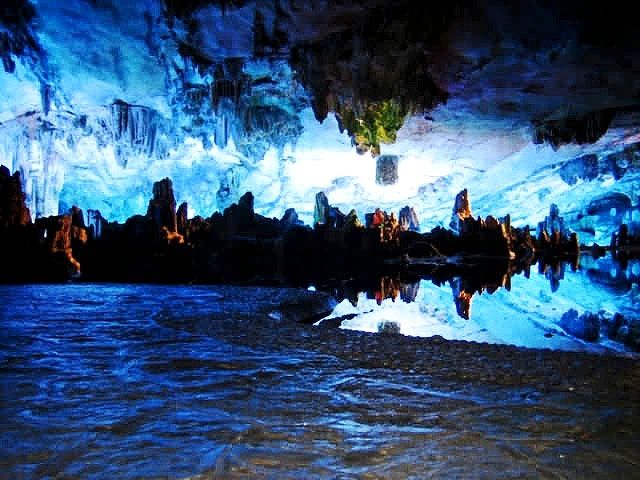 Guilin: Private Full-Day City Tour with Fubo Hill - Key points at a glance