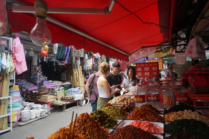Half-Day Chengdu Cooking Class with a Local Market Visit - From Chengdu market stalls to a hot wok