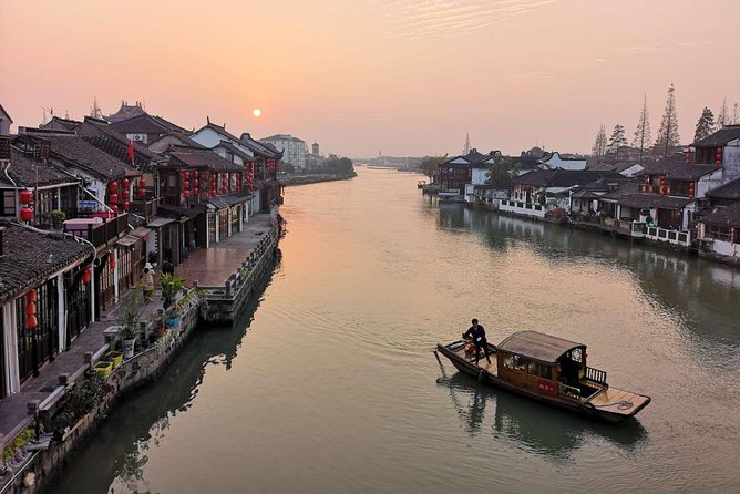 Half-Day Private Zhujiajiao Water Town Tour with Boat Ride from Shanghai - Why Zhujiajiao makes a good break from Shanghai