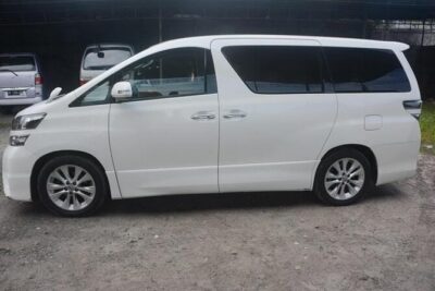 HKG Private Transfer: Airport to Hong Kong & Kowloon