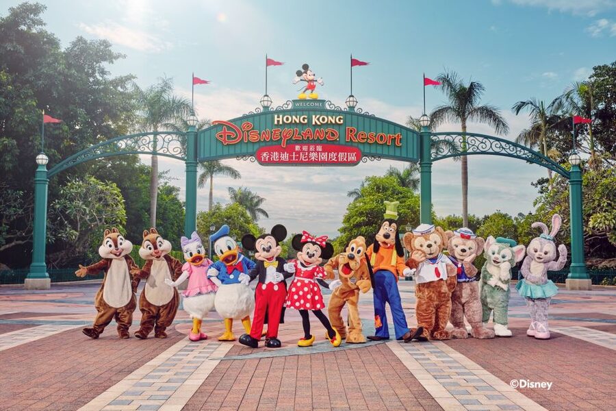 Hong Kong Disneyland Park Tickets - The 20th anniversary shows shape the schedule