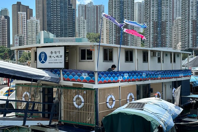 Hong Kong Fisherman’s Wharf: Aberdeen Fishing Village Boat Tour - Why Aberdeen is worth seeing from the water