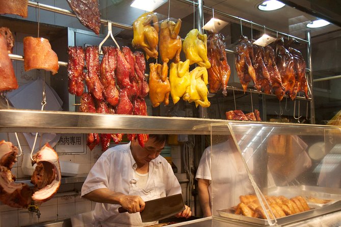 Hong Kong Food Tour: Central and Sheung Wan Districts - The guides are a big part of the value