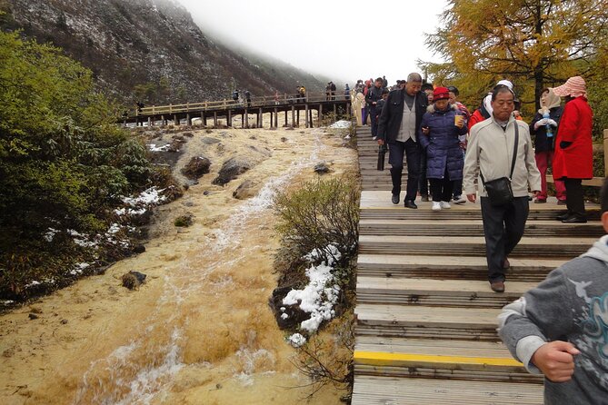 Huanglong Scenic Spot Admission Ticket - Who gets free admission and what is not free