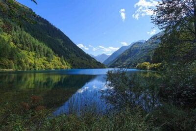 Jiuzhai Valley National Park：Visit Colorful Fairy Tale World