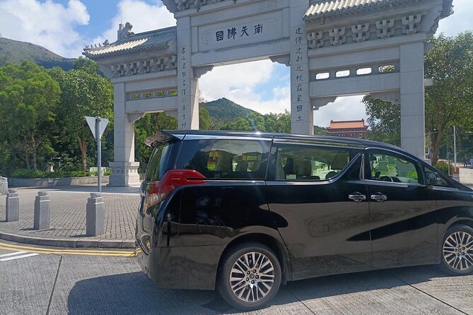 Lantau Island Day Trip: Giant Buddha & Cable Car with Pickup - Tian Tan Buddha and Po Lin Monastery