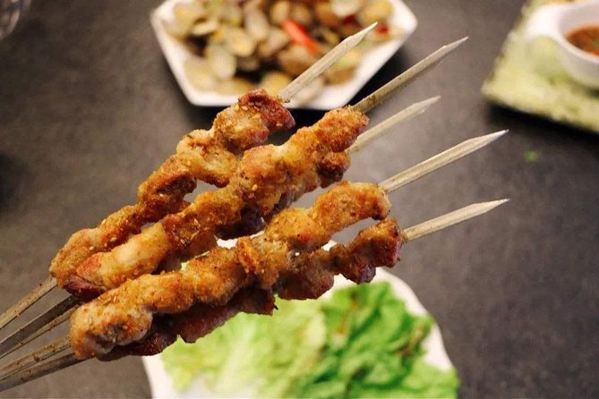 Late Night Food Tour in the Shanghai's French Concession - Walking into the former French Concession