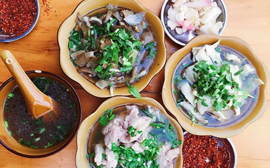 Leshan Buddha boat and food half day trip - Meeting at Leshan Railway Station