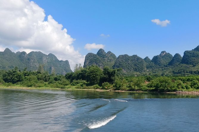 Li River Cruise ticket from Guilin to Yangshuo with pickup - What you will actually see from the river