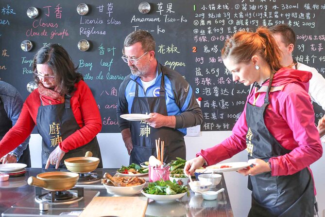 Lijiang Naxi Cuisine Cooking Class & Market Visit - Small group, useful guide, practical pace