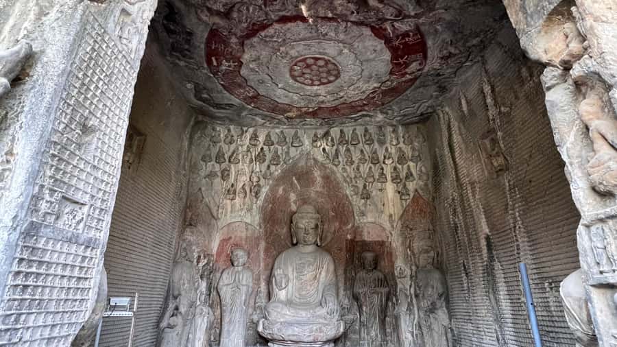 Luoyang: Day tour from Xian or LuoYang with tickets options - What the ticket choices really mean