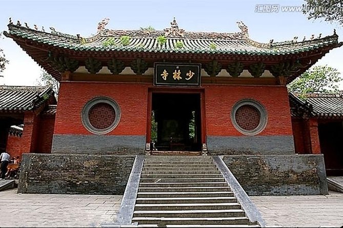 Luoyang Longmen & Shaolin Private Day Tour from Xian by HSR Train - What the private format changes