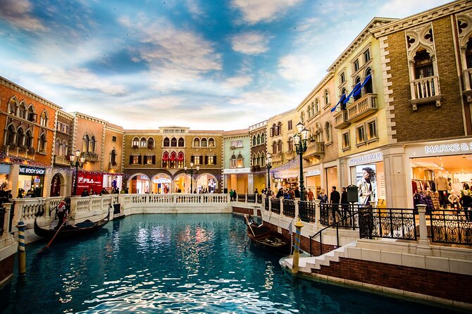 Macau Highlights & Culture Day Trip from Hong Kong with Pickup - The two return options need careful reading
