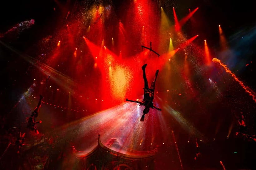 Macau: House of Dancing Water Show Ticket - How to plan the evening