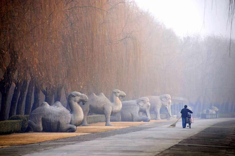Ming Tombs Private Tour: Sacred Road, Dingling and Changling - Changling and the great timber hall
