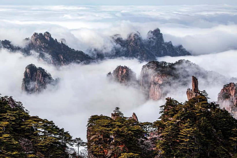 Mount Huangshan: Highlights Tour in Huangshan full-day - Lunch and included costs make the $198 price easier to judge