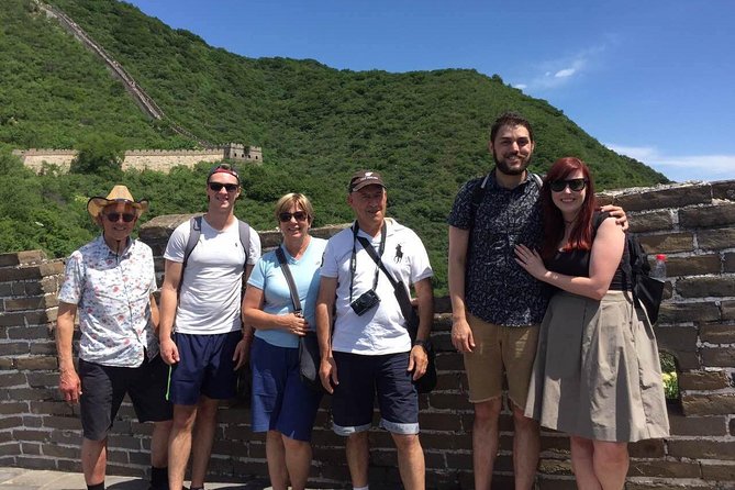 Mutianyu Great Wall and Summer Palace Small-Group Tour with Lunch - What the small-group format really buys you