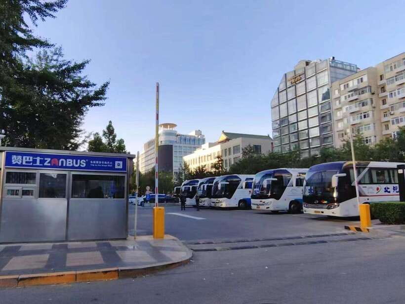 Mutianyu Great Wall Bus, Departure 8/9/10am, Return 3/4/5pm - Finding the Regent Hotel pickup in central Beijing