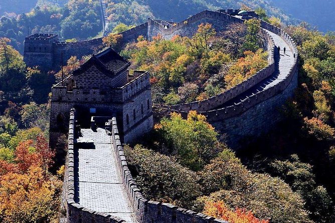 Mutianyu Great Wall Private Day Tour With English-Speaking Driver - Food, shopping, and free time