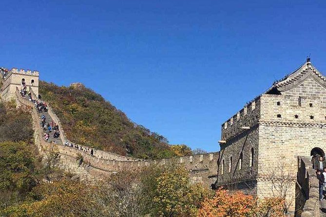 Mutianyu + Ming Tombs or Summer Palace Private Day Tour - Who gets the best value from this tour