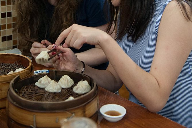 Off-beaten Route: Shanghai Old Town Discovery&Street Food Tasting - The Confucius Temple and the Older City Around It