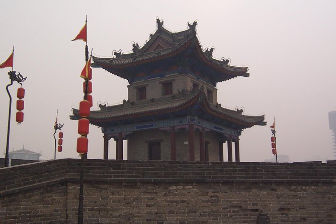 One Day Private Xian Tour to Terracotta Warriors with Airport Transfers - What the $149 price really covers