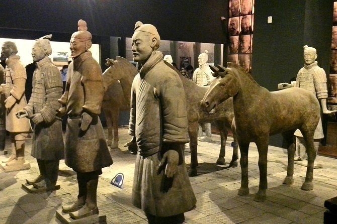 One Day Private Xian Tour to Terracotta Warriors with Airport Transfers - The City Wall: two hours above central Xian