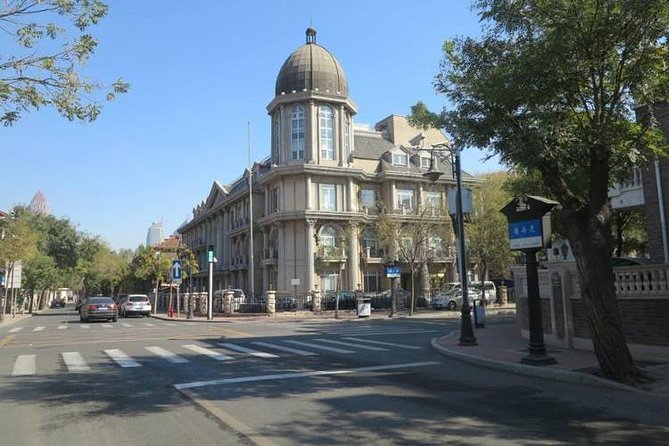 One day tour to downtown Tianjin from Beijing by high speed train - Five Great Avenues and the Little White Building area