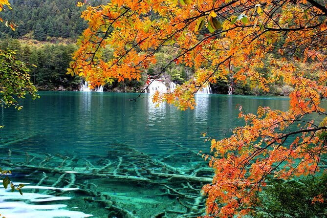 Private 2-Day Jiuzhaigou & Huanglong Tour by Train from Chengdu - Why this Chengdu to Jiuzhaigou plan works