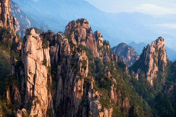 Private 4-Day Tour to Mount Huangshan, Hongcun and Tangyue with Accommodation - Key points to know before you book