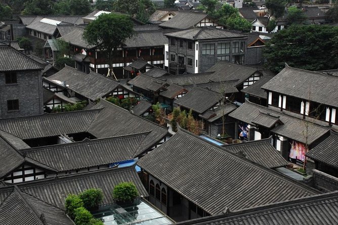 Private Chengdu Highlights Day Trip: Panda Base and City from Chongqing by Train - People’s Park shows Chengdu at an everyday pace