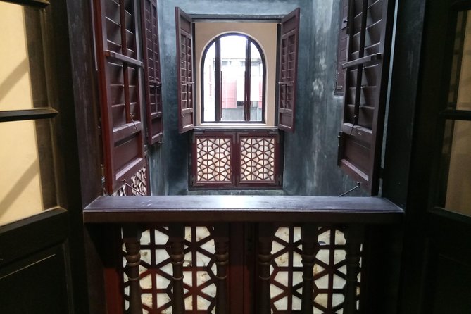 Private Customized Macau Day Tour from Hong Kong - Taipa Village Brings in Food and Shopping