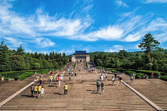 Private Day Tour to Niushoushan Cultural Park in Nanjing - Entering the nine-level Usnisa Palace