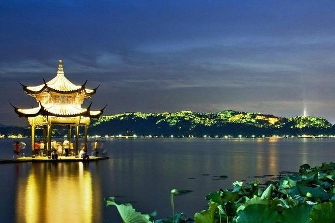 Private Full Day Tour : Customizable Hangzhou City Highlights with Multi Options - Hefang Street for snacks, crafts, and old Hangzhou