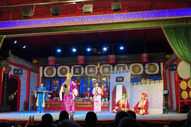 Private Half-Day Tour in Sichuan Culture Show with Hot Pot Dinner in Chengdu - Who will enjoy this evening most?