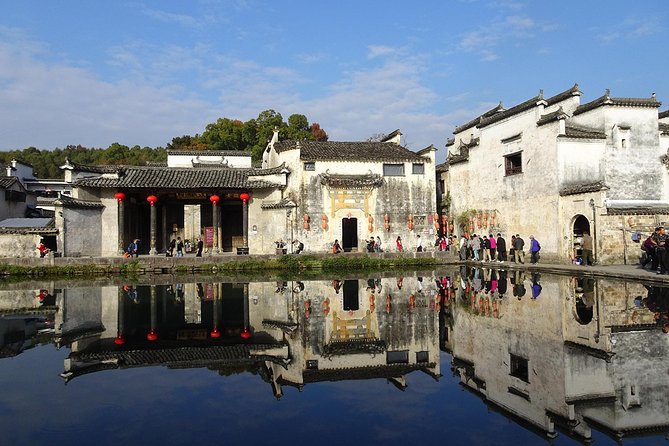Private Huangshan 4-Day Tour to Visit Yellow Mountain and Hongcun Village - Key points at a glance