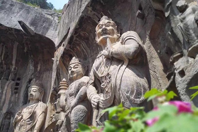 Private Luoyang Day Tour: Longmen Grottoes and White Horse Temple - Who should book this tour