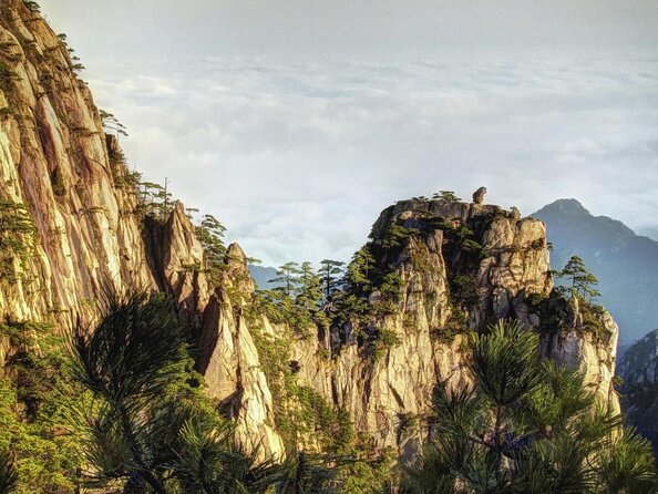 Private Photography Day Tour of Huangshan Yellow Mountain - Key points at a glance