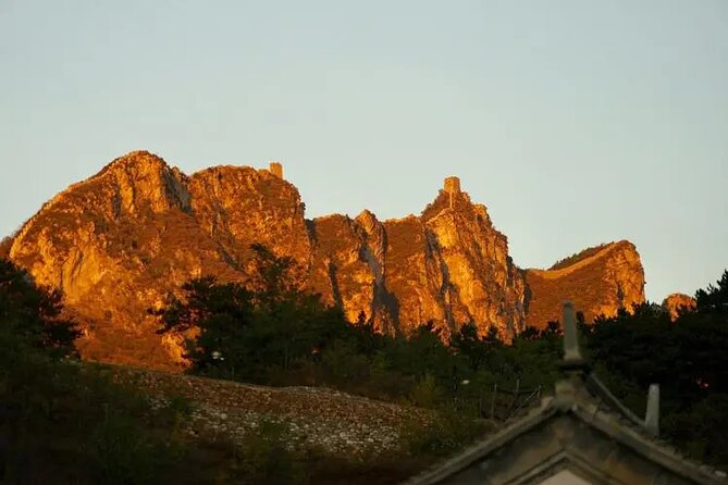 Private Sunset&Night Tour: Simatai Great Wall & Gubei Water Town - Who Gets the Best Value