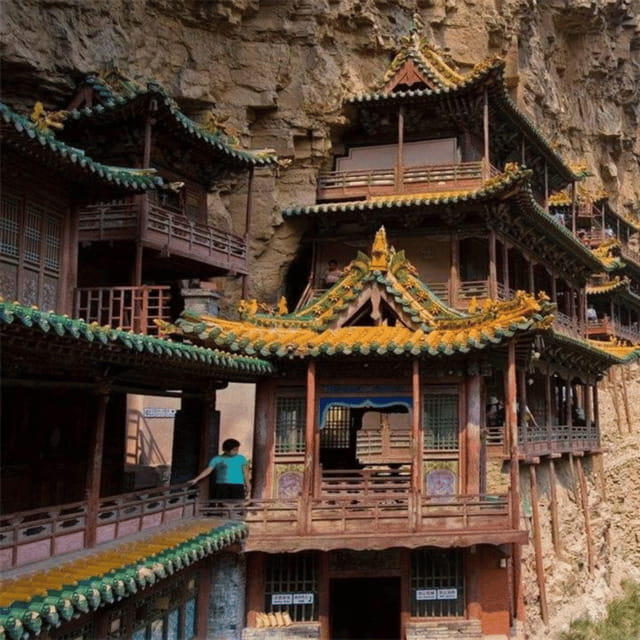Private Tour Datong Hengshan Hanging Temple Yungang Grottoes - Is $200 per person fair value?