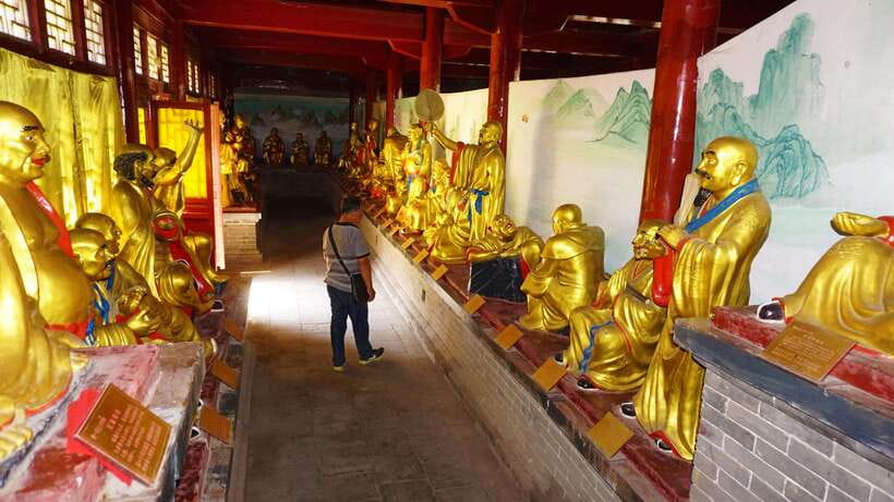Private Tour: Longmen Grottoes, Shaolin Temple & Kungfu Show - Shaolin Temple, Zen Buddhism, and martial arts
