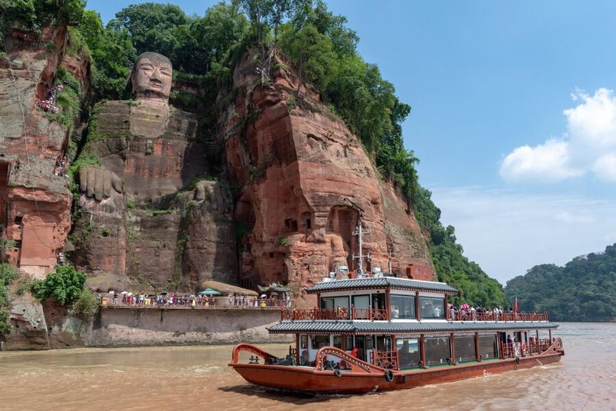 Private Tour to Leshan Giant Buddha & Huanglongxi Old Town - Why Leshan’s giant Buddha is worth the long drive