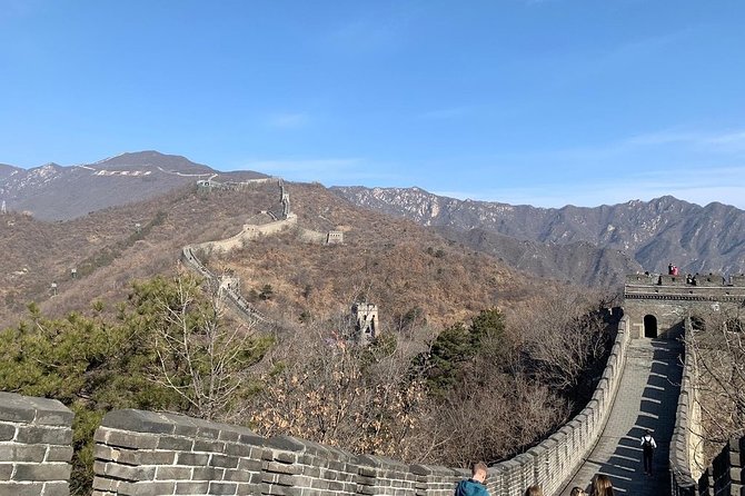Private Transfer to Mutianyu Great Wall with professional driver - Arriving at the Mutianyu Great Wall