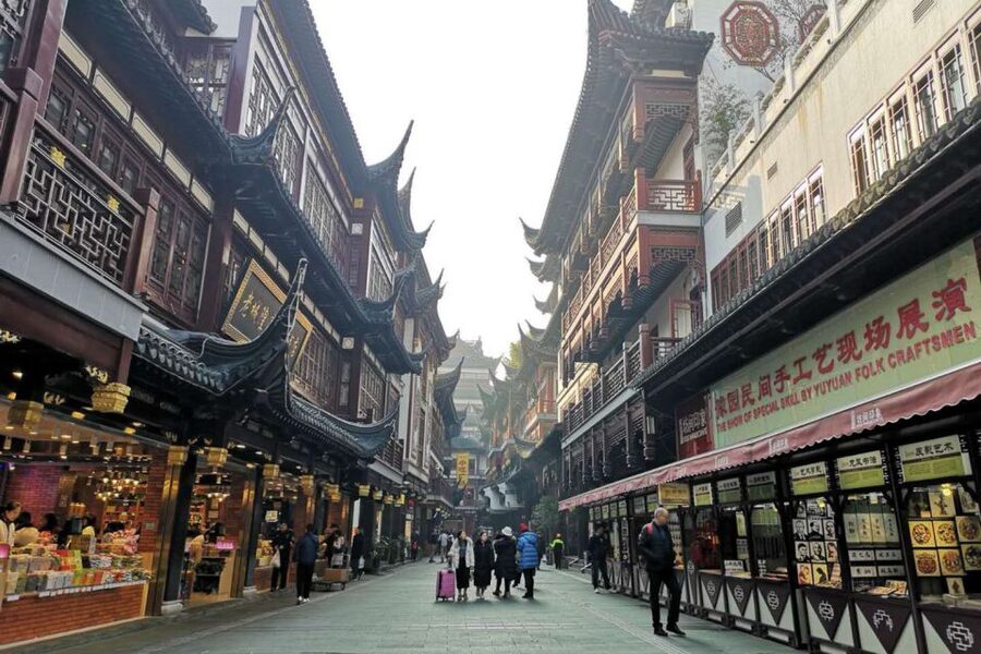 Shanghai: 3-Hour Old Shanghai City Tour - What the guides add to three hours