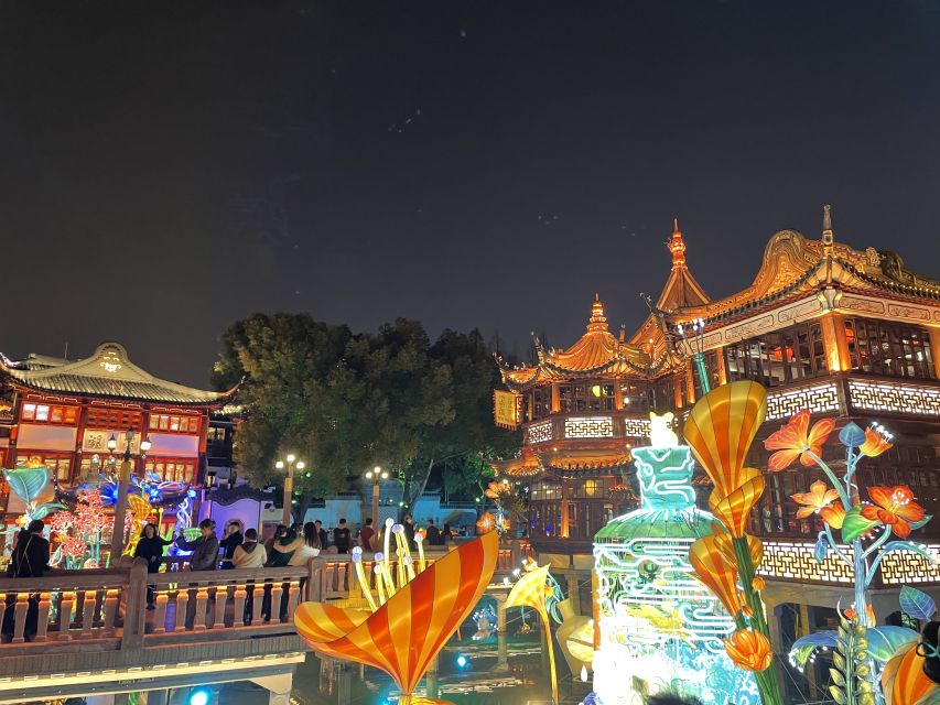 Shanghai: 4-Hour Guided City Highlights Tour - Yuyuan Garden and the bazaar nearby
