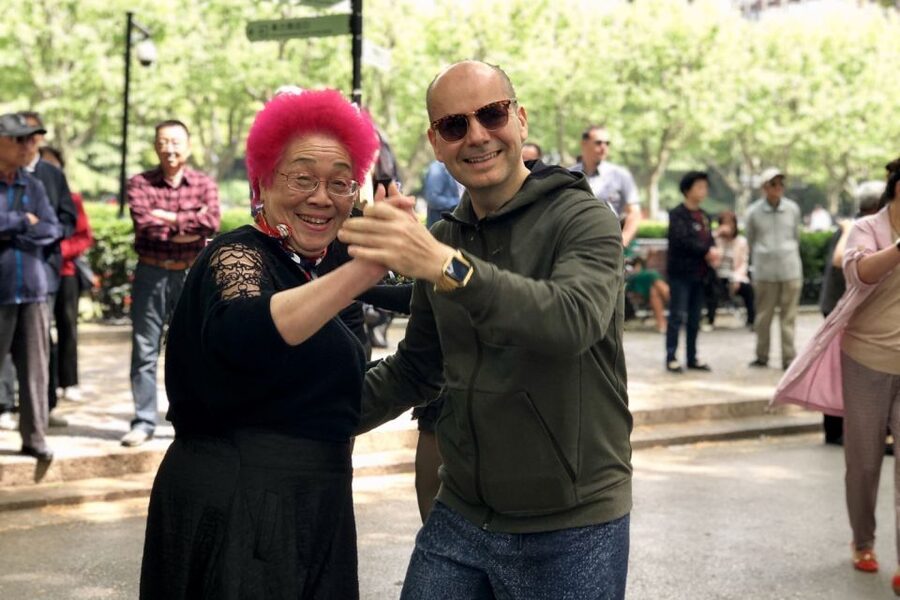 Shanghai: Half-Day Biking and Local Food Tour - Food, water, and what is really included
