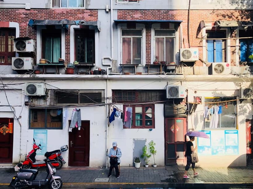 Shanghai Highlights Walking Tour With A Real Local - Meeting near East Nanjing Road