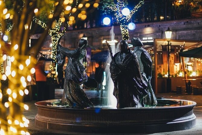 Shanghai Night River Cruise and Light Tour with Yuyuan Bazaar - My verdict: book it for the guided convenience