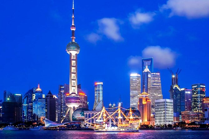 Shanghai Night River Cruise Tour with Xinjiang Style Dining Experience - Why this works well on a short Shanghai visit